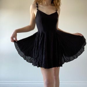 Kimchi Blue sundress worn for a handful of picnics